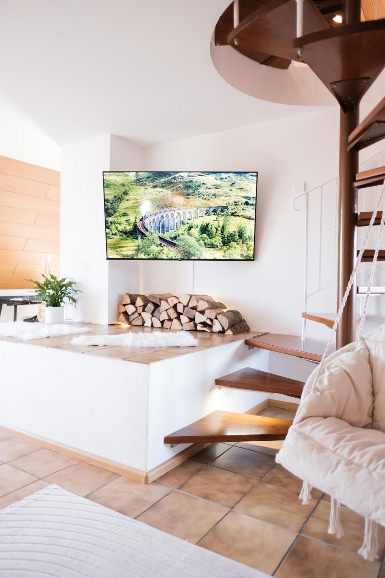 Neu Deluxe Muensterblick, Maisonette, Kingsize Bett, Kueche, Netflix, Aussicht, E-kamin